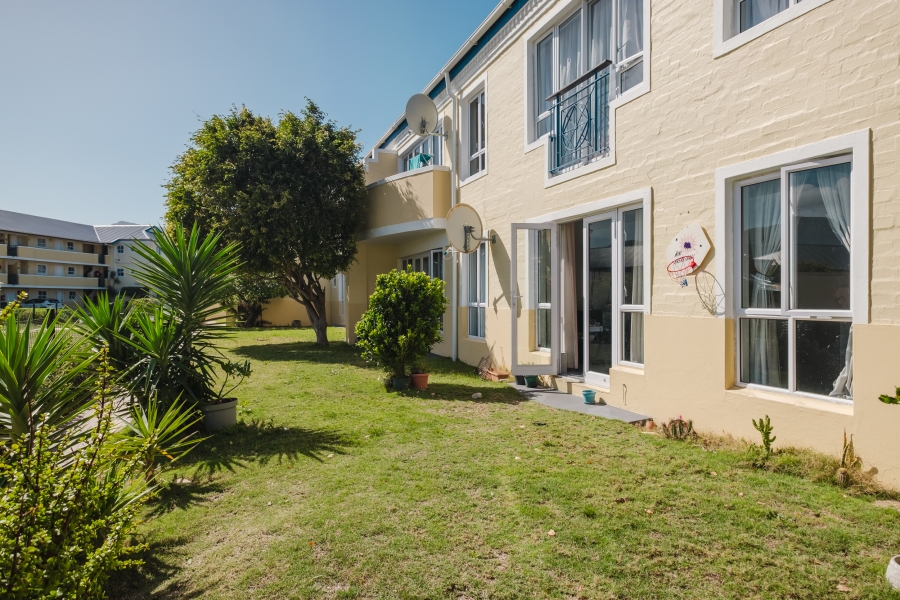 1 Bedroom Property for Sale in Sunnydale Western Cape